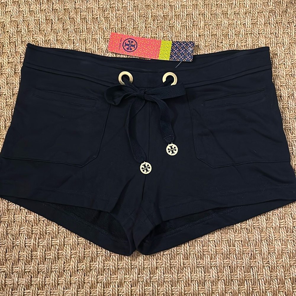 NWT Brand New Tory Burch navy Taylor short
